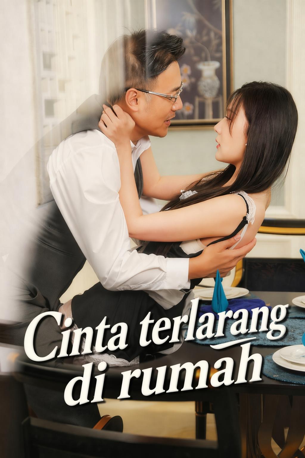 Cinta Terlarang di Rumah Profesor
