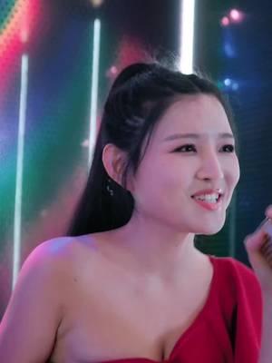 Vua Đặc Công Và Vợ Tiểu Thư