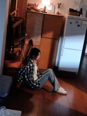กอดคุณข้ามเถ้าถ่านแห่งอดีต