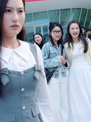 น้องสาวคนใหม่คือดาวมหา'ลัย