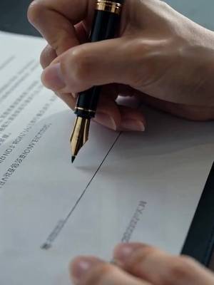 Nữ Thần Bị Phản Bội
