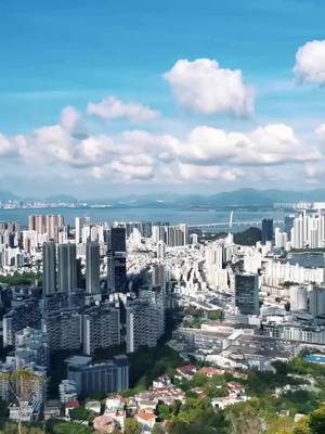 Bạn Gái Cũ Sính Ngoại