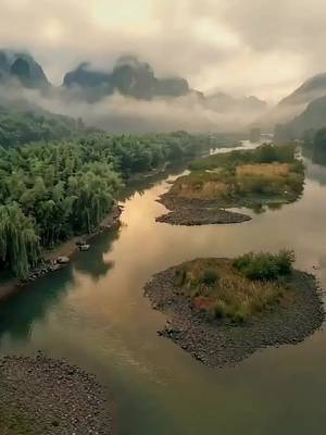 Cha Tôi Là Kiếm Thần
