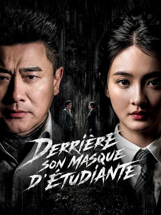 Derrière son masque d'étudiante